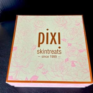 Restore & Repplenish NutriEYE Patches, to brighten the delicate eye area. NIB.